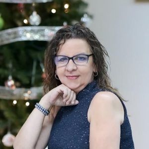 Meet your Posher, Maria